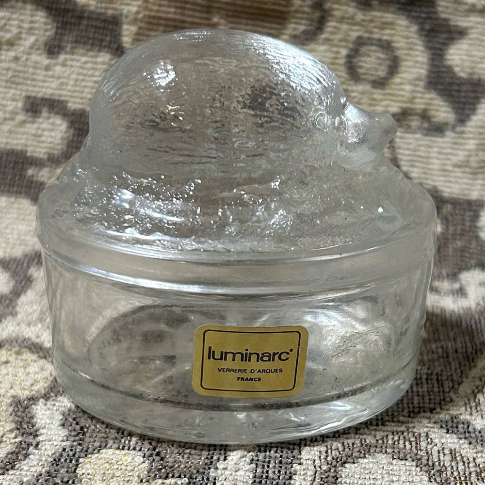 New Vintage Luminarc Verrerie D’Arques Small Trinket Box Keeper / Hedgehog Lid